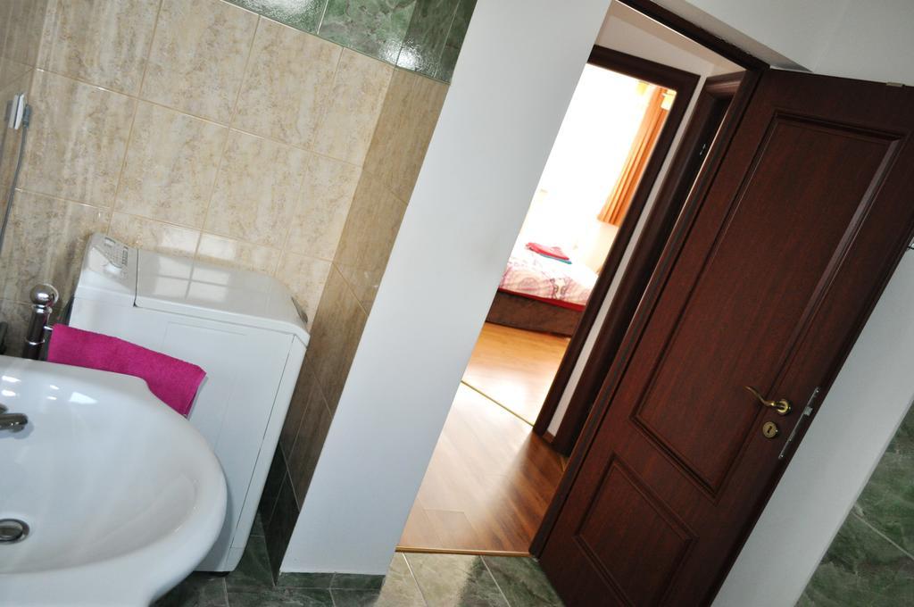 Jasmine Residence Prejmer Pokoj fotografie